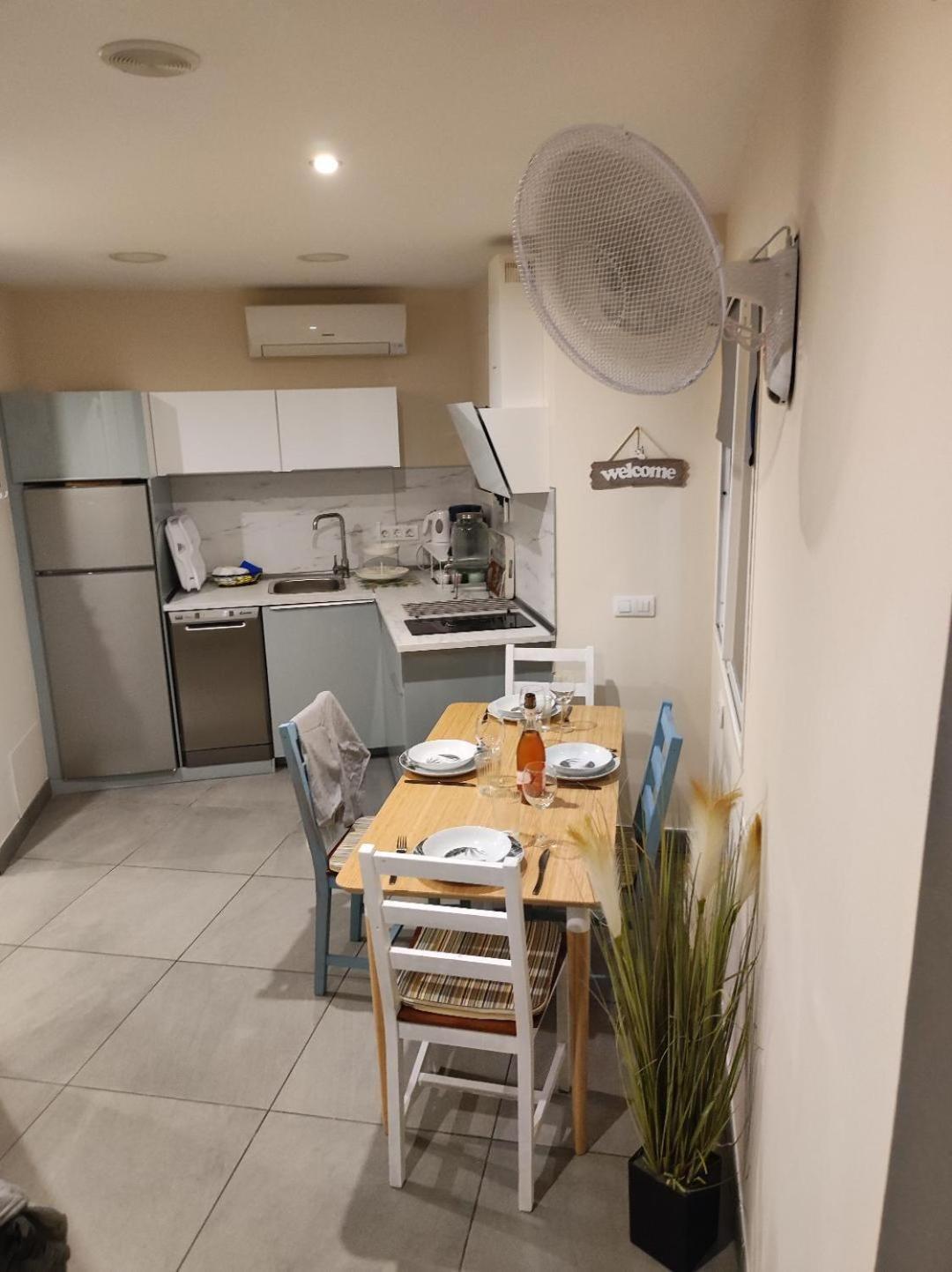 Center Flat Puerto Del Carmen Near The Beach Natural Elements Apartment ภายนอก รูปภาพ